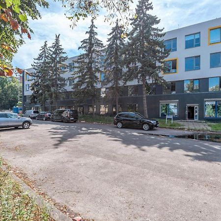 P-One Apartments - Self Check-In Vilnius Bagian luar foto