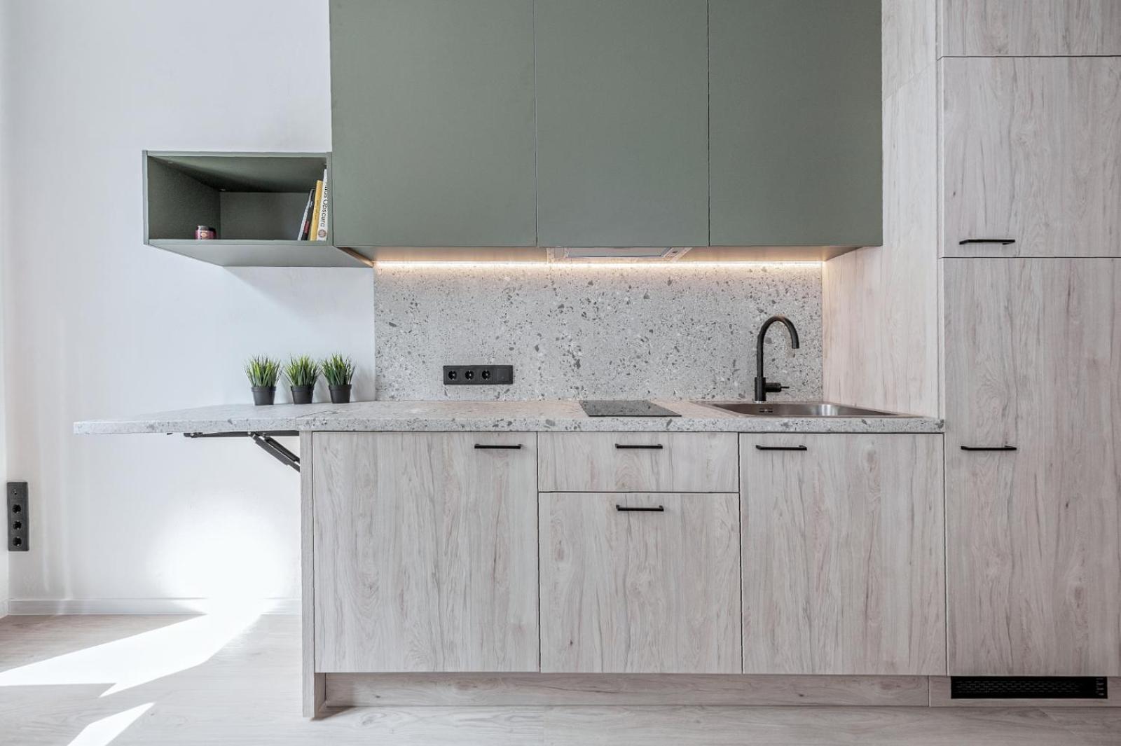 P-One Apartments - Self Check-In Vilnius Bagian luar foto